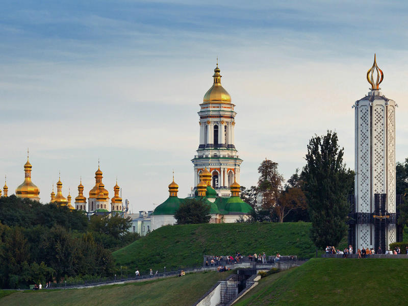 aviotag kijevsko pecarska lavra
