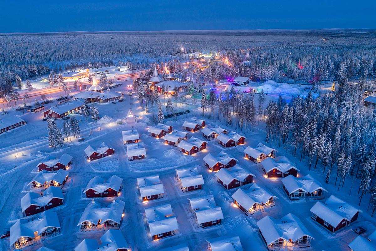 Deda Mrazovo selo u Laponiji